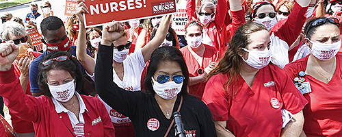 Nurses organizing for a first contract, 2020