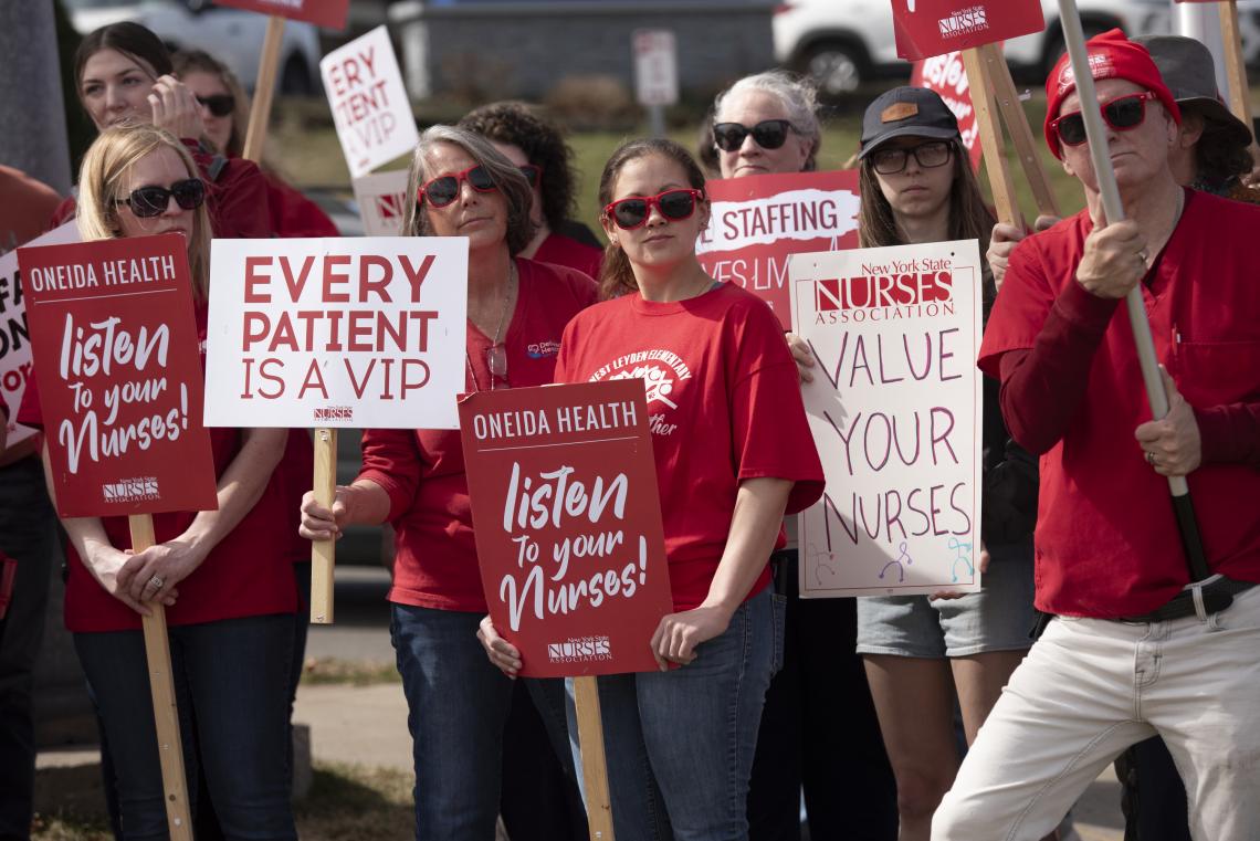 Oneida Nurses Picket for a Fair Contract