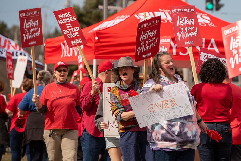 Oneida Nurses Picket for a Fair Contract