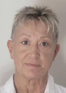 Christina Evans headshot