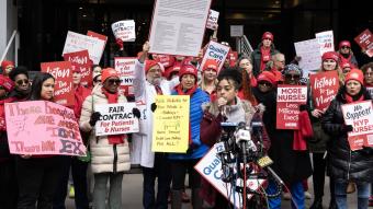 Nurses hold solidarity action in advance of strike