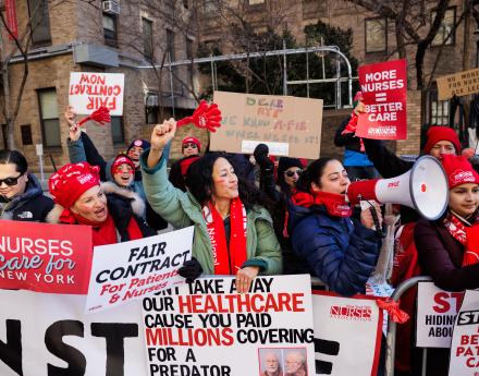 Nurses hold the picket line outside NYP-Milstein